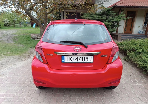 Toyota Yaris cena 29900 przebieg: 123000, rok produkcji 2012 z Golczewo małe 232